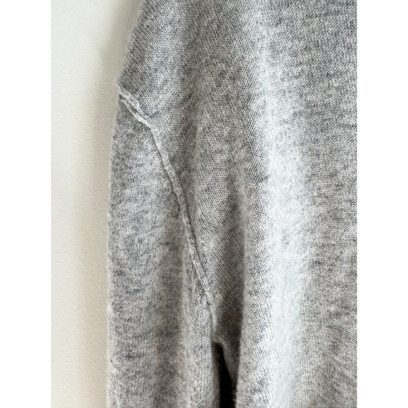 Nordstrom Signature %100 Cashmsere Sweater, size M - Picture 5 of 13